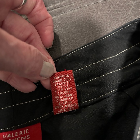 Valerie Stevens petite black linen blend capri pants with drawstring .size PL - Picture 4 of 9